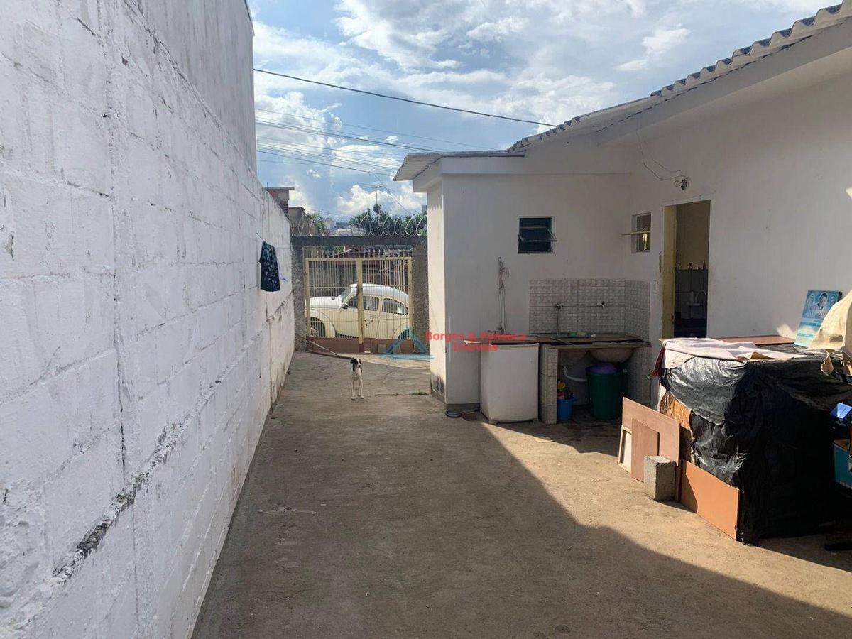 Casa, Conjunto Habitacional Sion, 3 Quartos, 3 Vagas