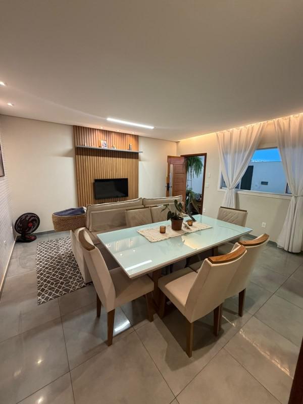 Casa, Duquesa II (são Benedito), 2 Quartos, 3 Vagas