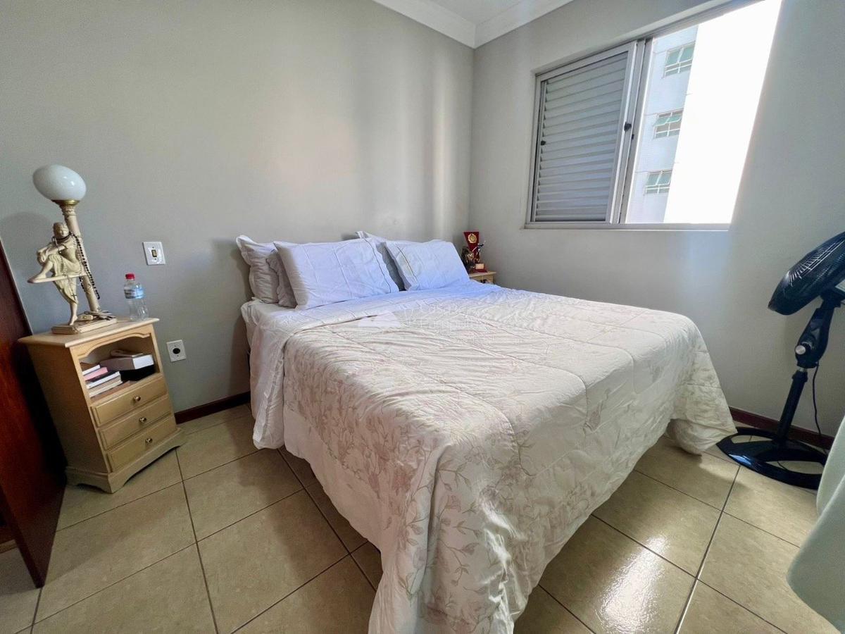 Apartamento, Itapoã, 4 Quartos, 2 Vagas, 2 Suítes
