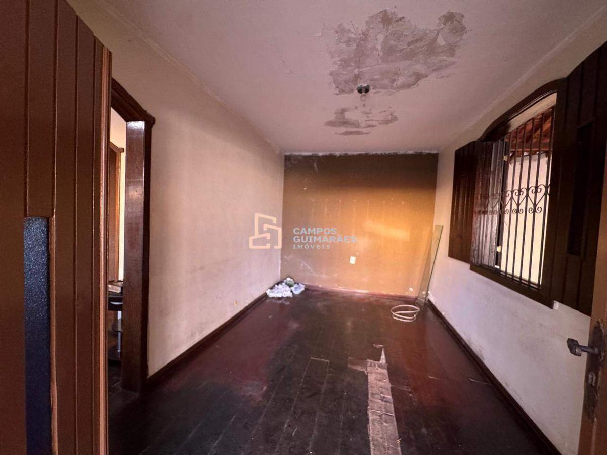 Casa, Tirol, 3 Quartos, 2 Vagas, 1 Suíte
