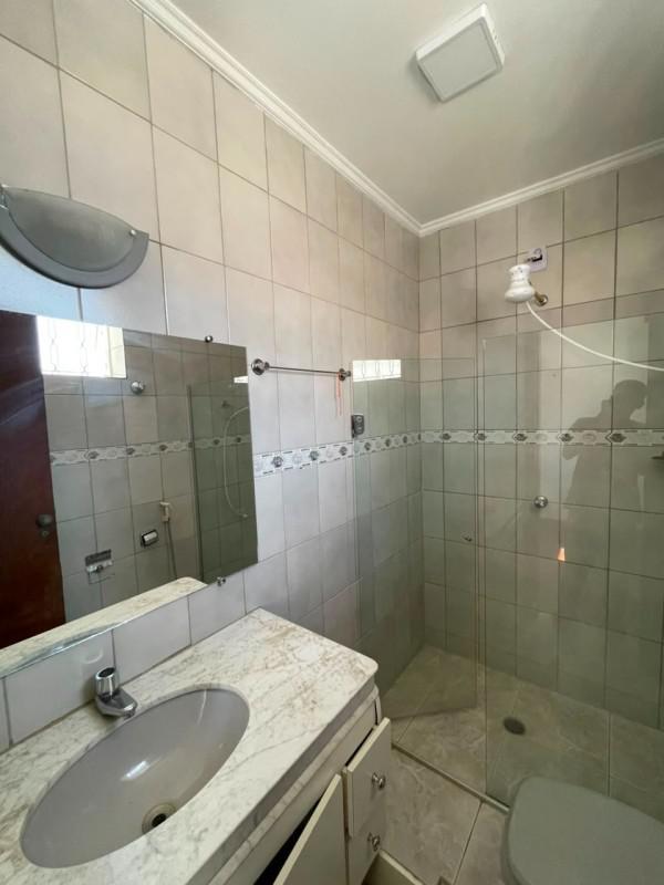 Casa, Castelo, 5 Quartos, 4 Vagas, 2 Suítes