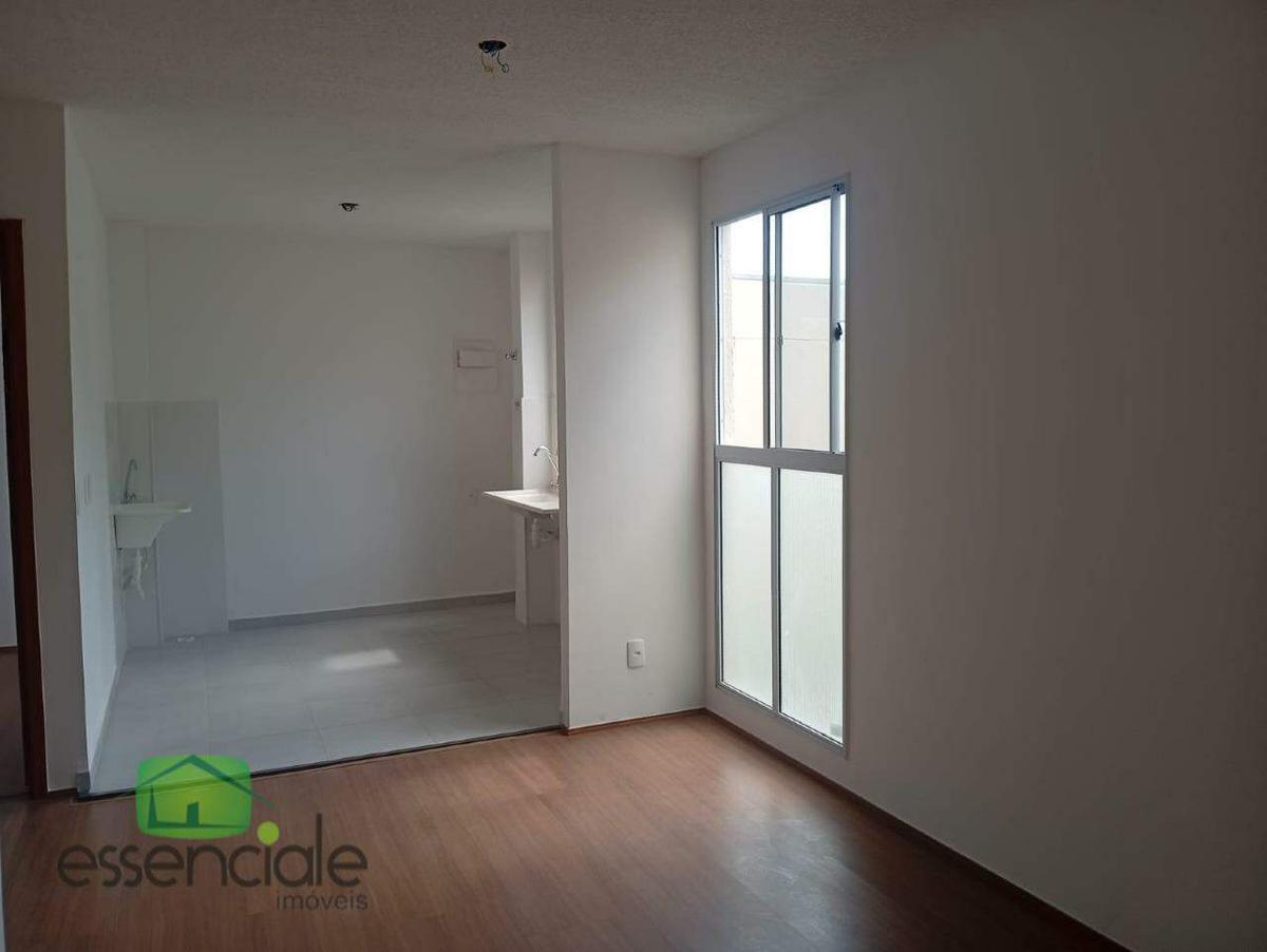 Apartamento, Três Barras, 2 Quartos, 1 Vaga