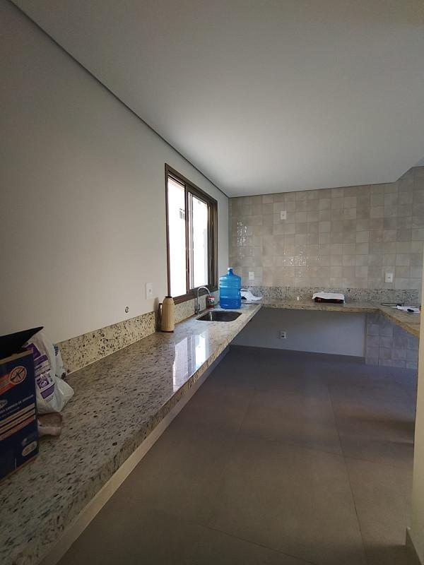 Apartamento, Nova Suíssa, 3 Quartos, 2 Vagas, 1 Suíte