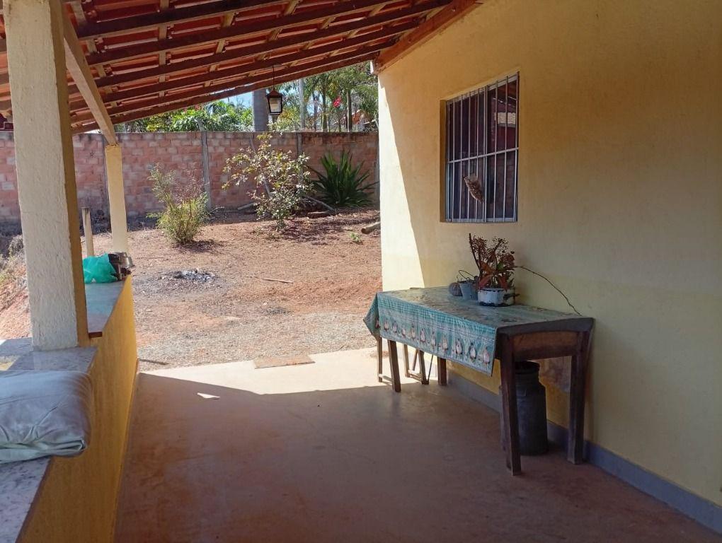 Fazenda, Roças Novas, 2 Quartos, 14 Vagas