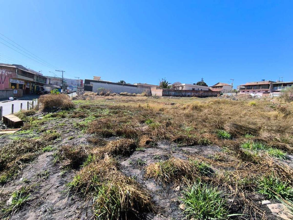 Lote, Pedra Azul, 0 Quarto, 0 Vaga