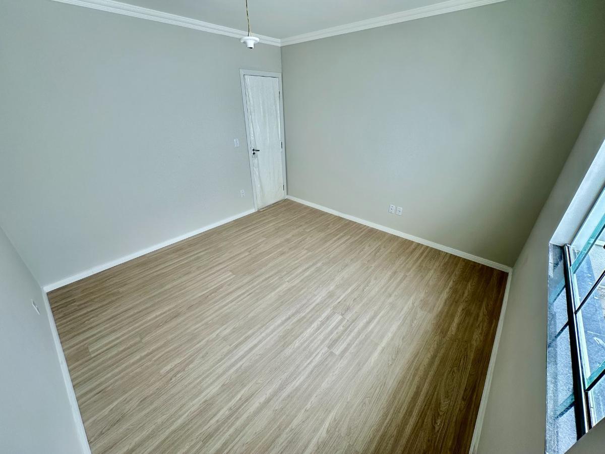 Casa, Planalto, 3 Quartos, 2 Vagas, 1 Suíte