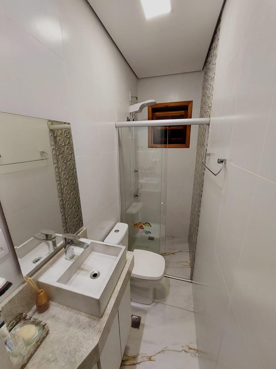 Casa, Jardim América, 3 Quartos, 4 Vagas, 2 Suítes