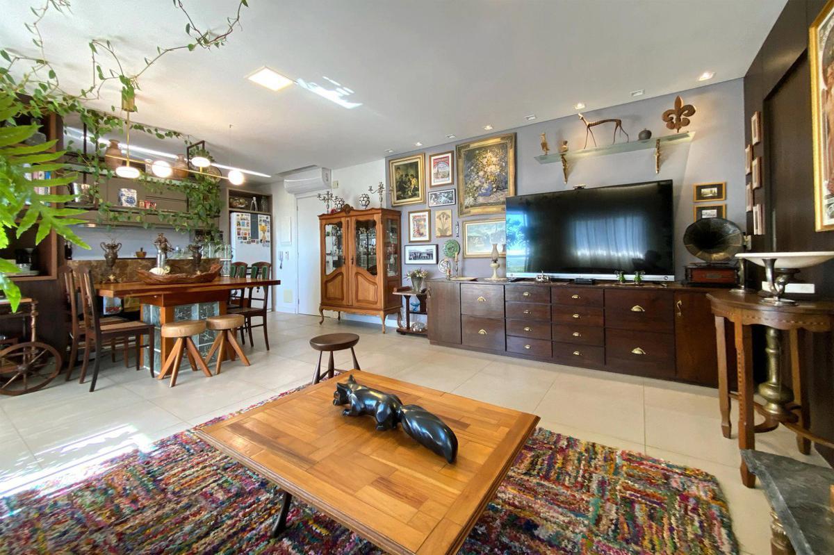 Apartamento, Santa Efigênia, 1 Quarto, 2 Vagas, 1 Suíte