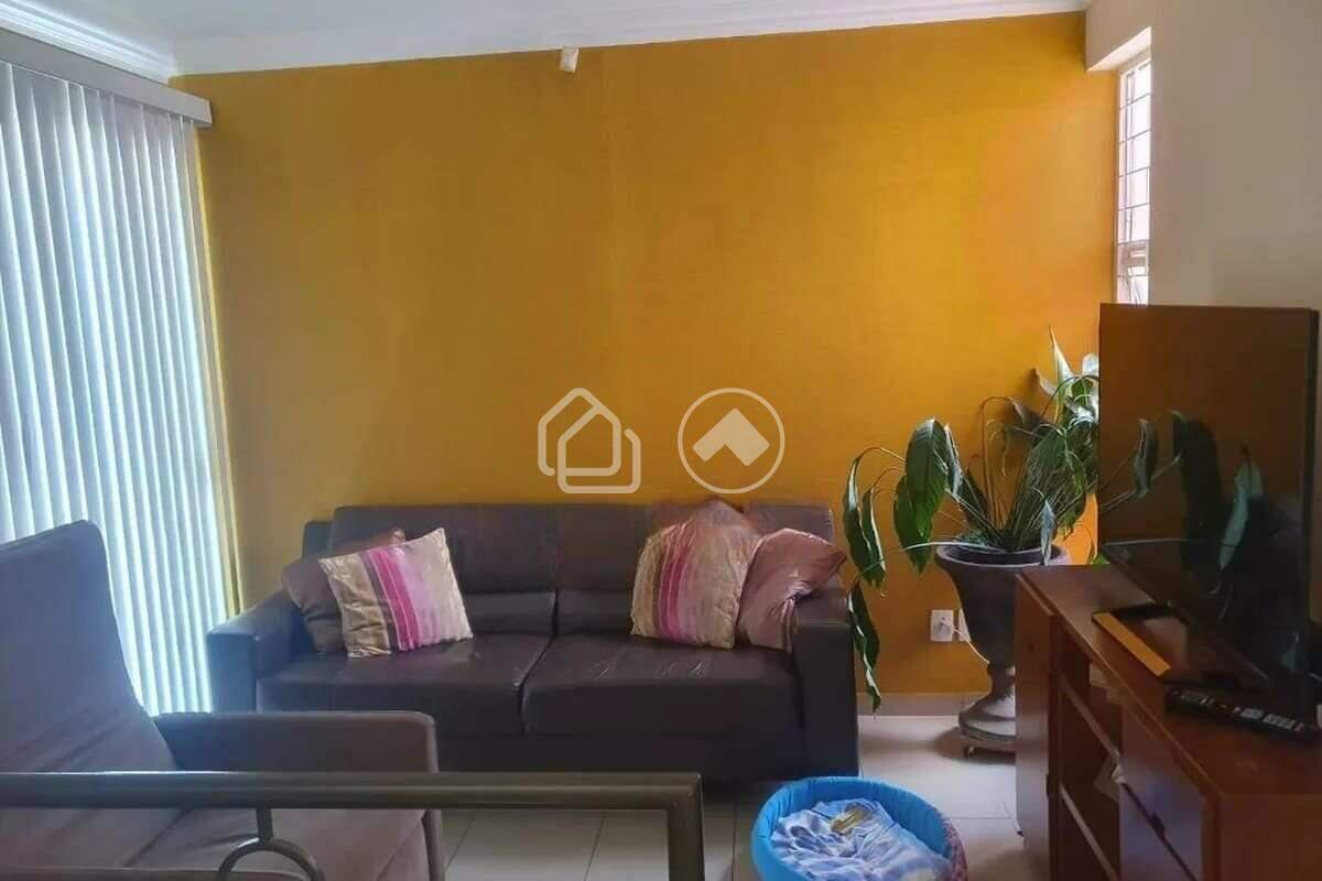 Casa, Caiçaras, 5 Quartos, 6 Vagas, 1 Suíte