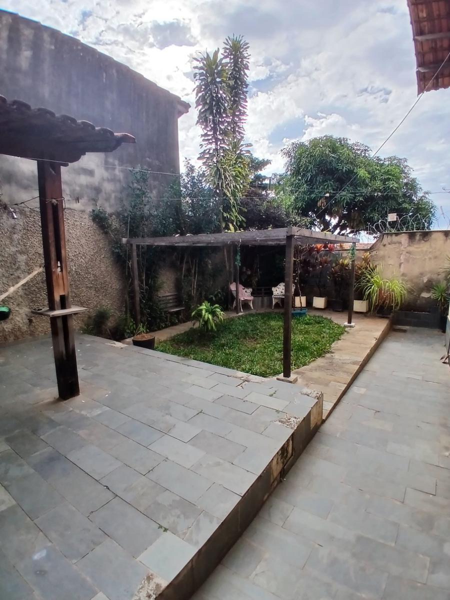 Casa, Santa Amélia, 3 Quartos, 5 Vagas, 1 Suíte