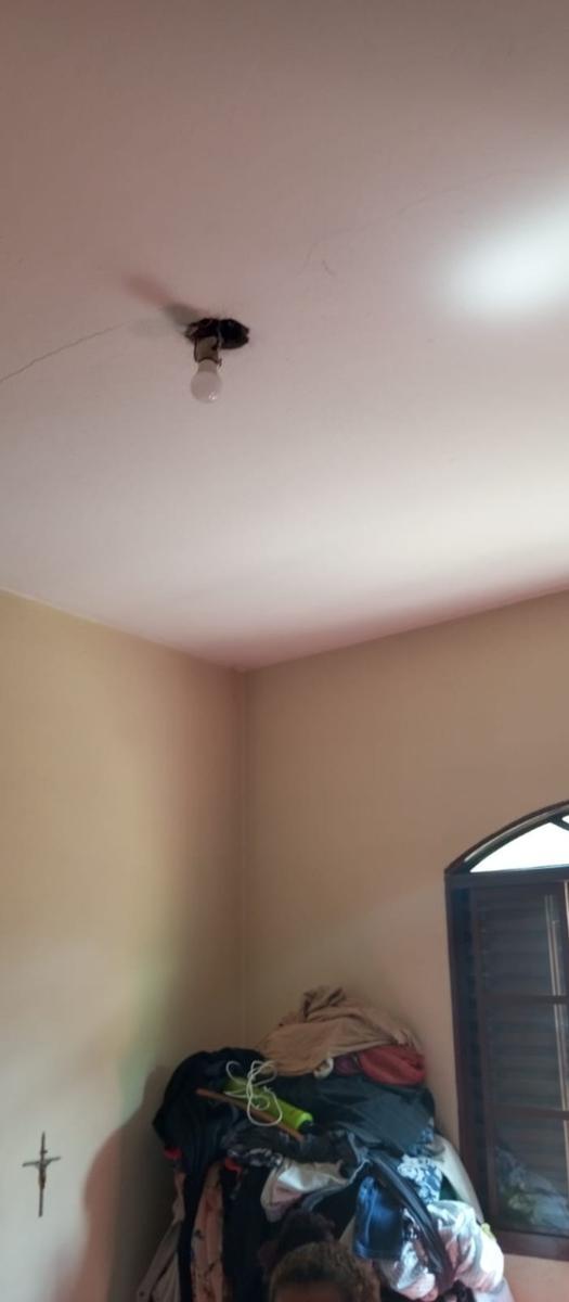 Casa, Céu Azul, 2 Quartos, 0 Vaga