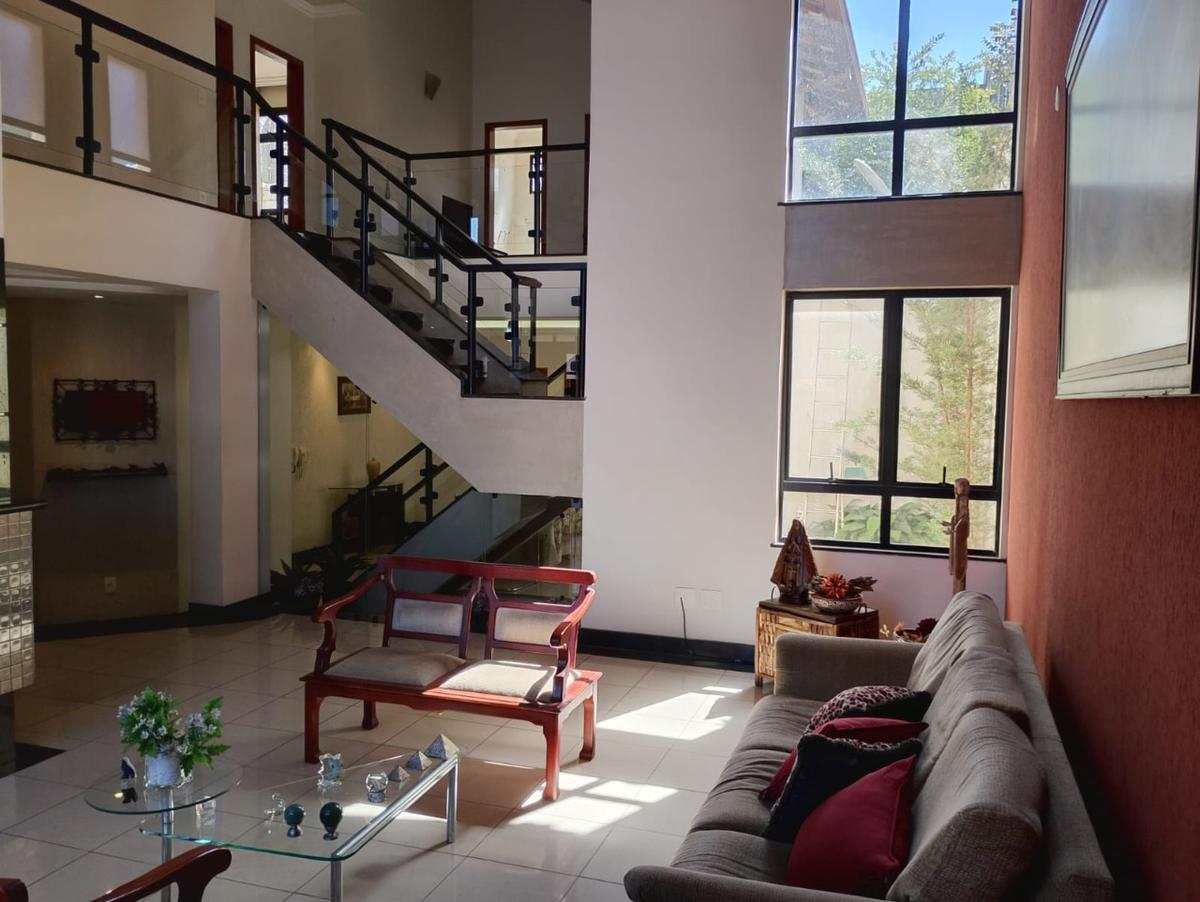 Casa, São Bernardo, 5 Quartos, 4 Vagas, 2 Suítes