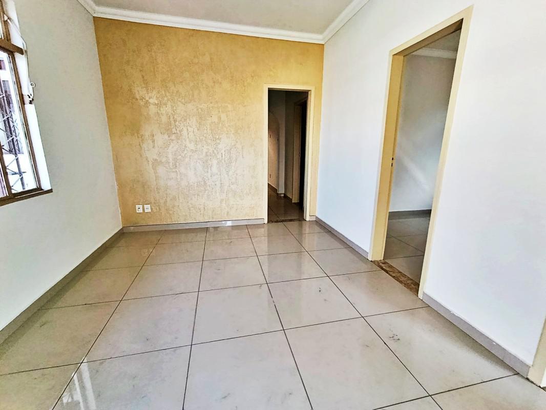 Casa, Caiçaras, 3 Quartos, 4 Vagas, 1 Suíte