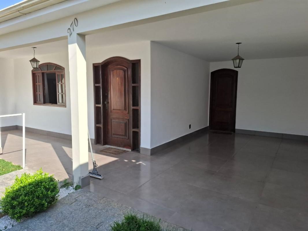 Casa, Jardim Colonial, 0 Quarto, 0 Vaga