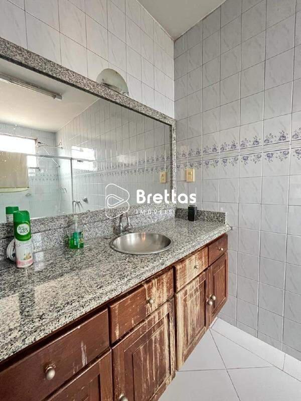 Casa, Centro, 5 Quartos, 2 Vagas, 4 Suítes