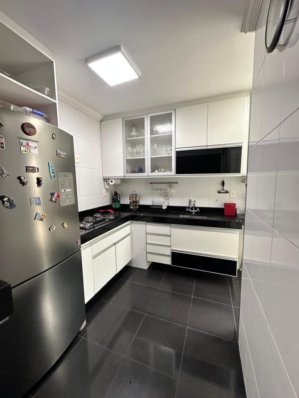 Casa, Fernão Dias, 3 Quartos, 2 Vagas, 1 Suíte