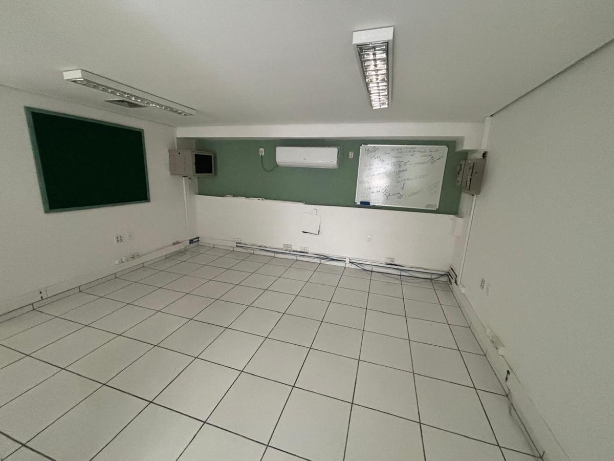 Andar, São Bento, 0 Quarto, 4 Vagas