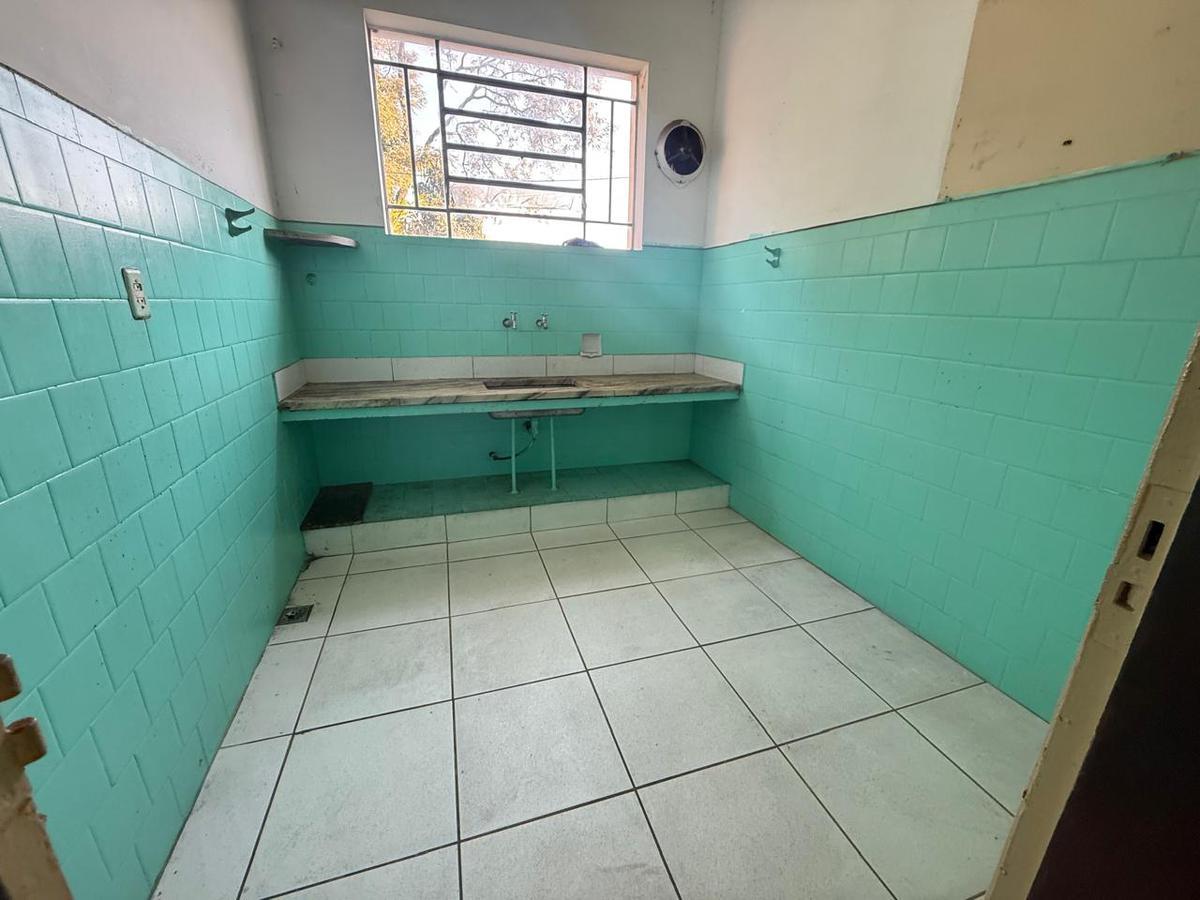 Casa, Cachoeirinha, 3 Quartos, 4 Vagas