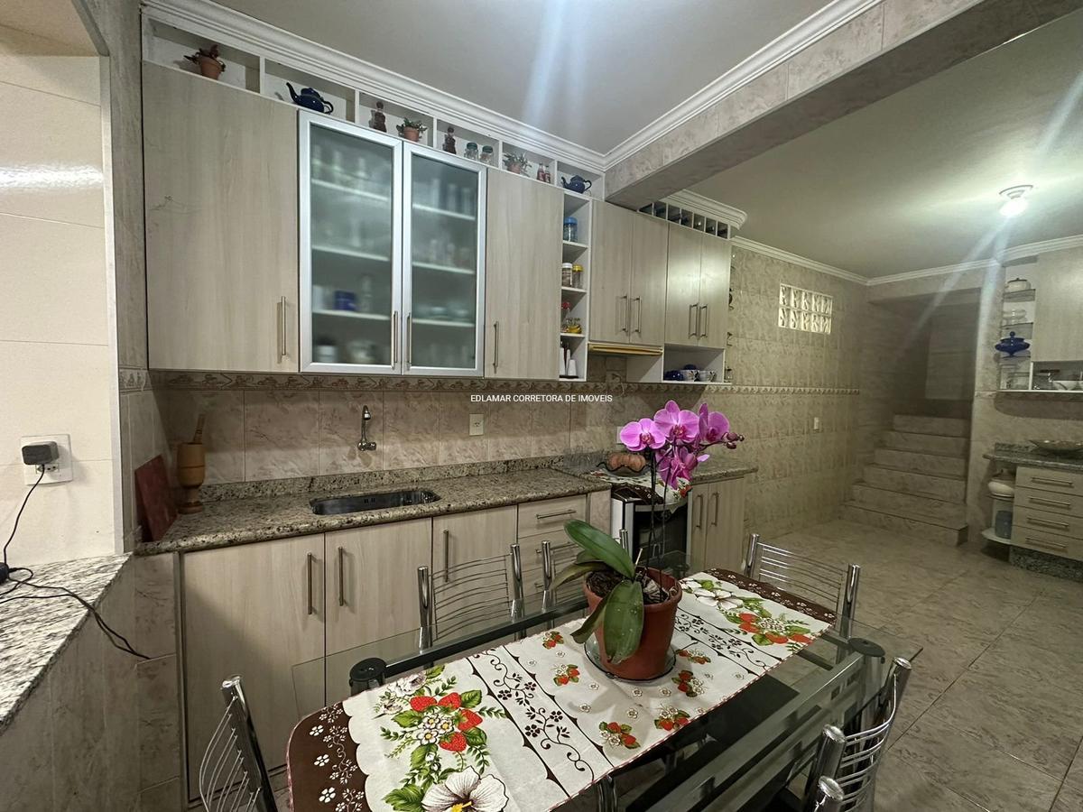 Casa, Tirol, 3 Quartos, 3 Vagas, 1 Suíte