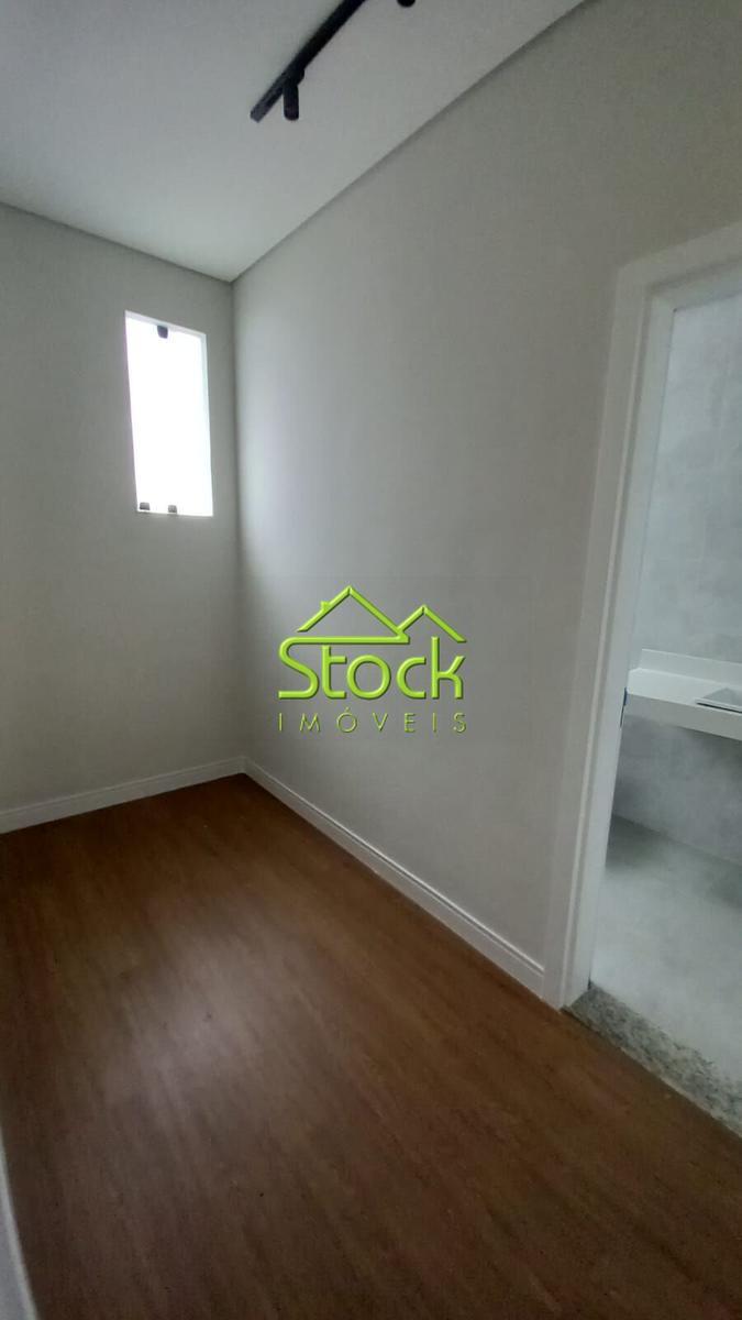 Casa, Novo Santos Dumont, 3 Quartos, 3 Vagas, 1 Suíte
