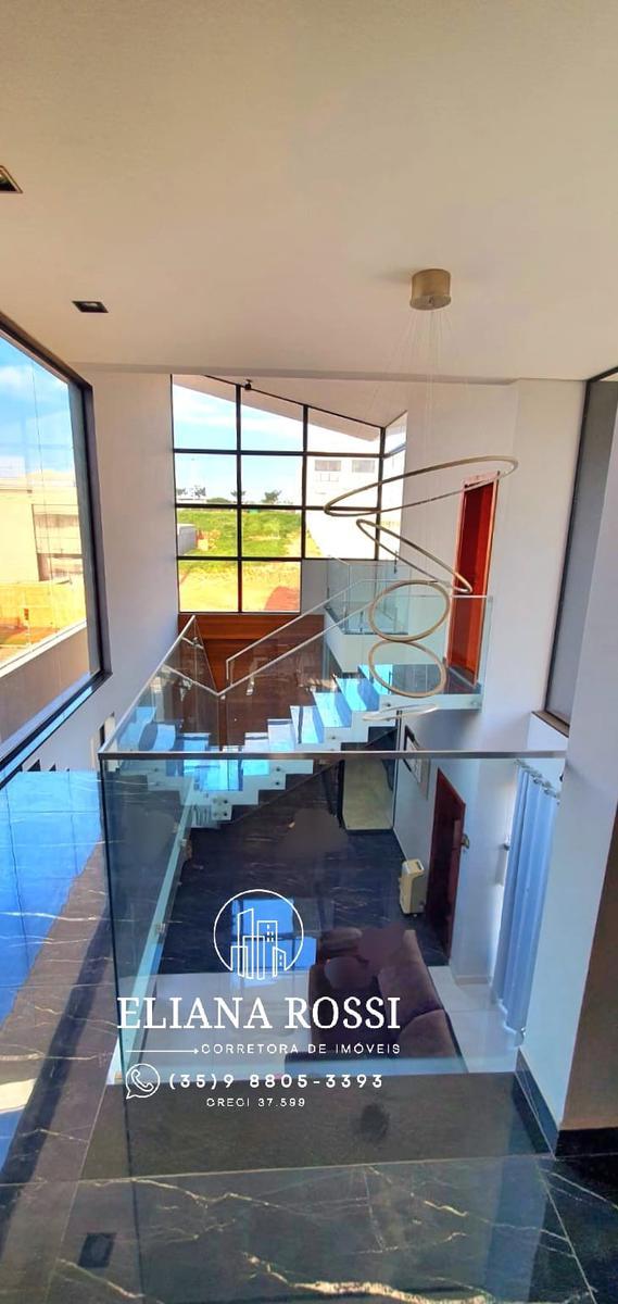 Casa, Centro, 4 Quartos, 3 Vagas, 1 Suíte
