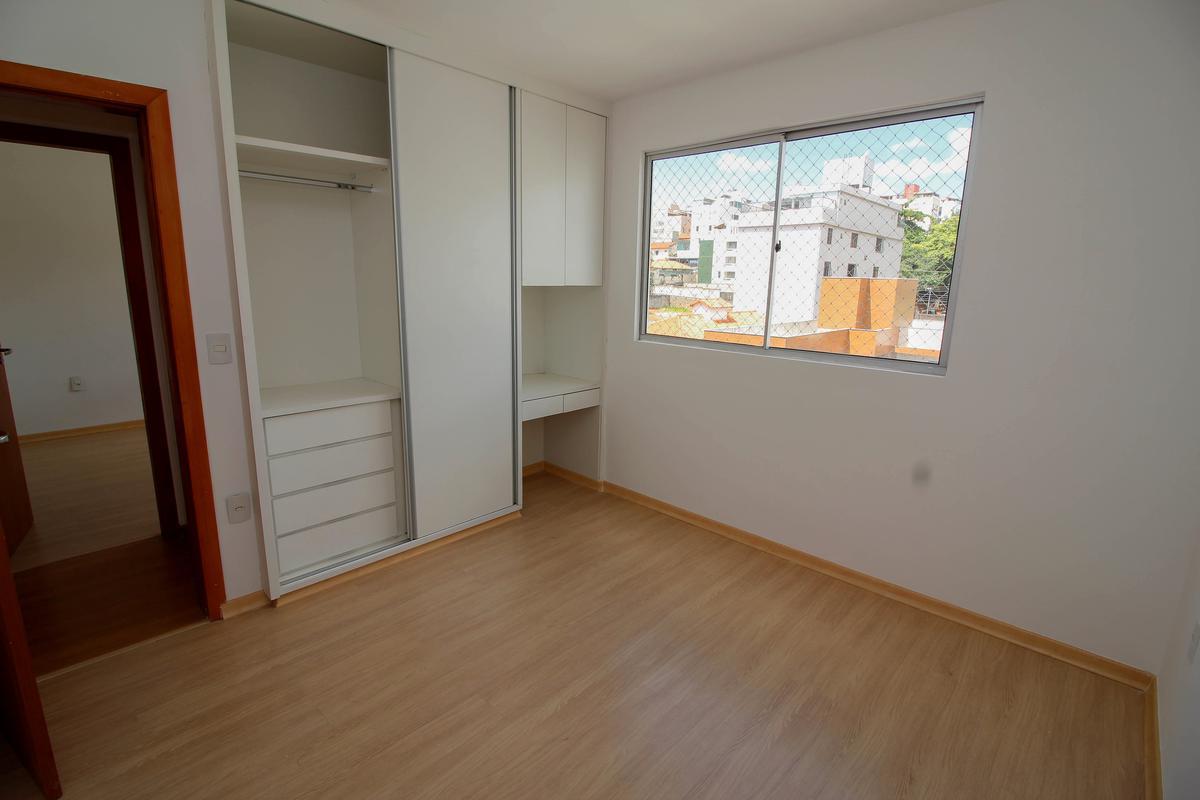 Cobertura, Fernão Dias, 3 Quartos, 1 Vaga, 1 Suíte