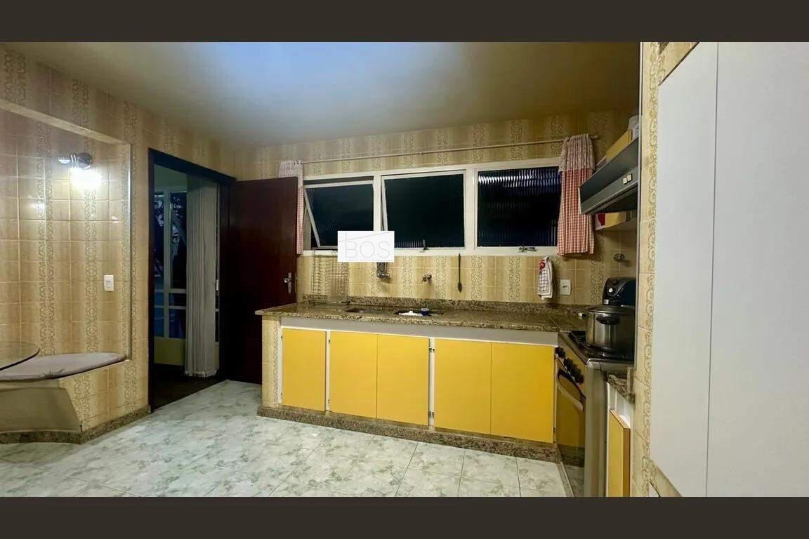 Apartamento, Anchieta, 4 Quartos, 2 Vagas, 1 Suíte