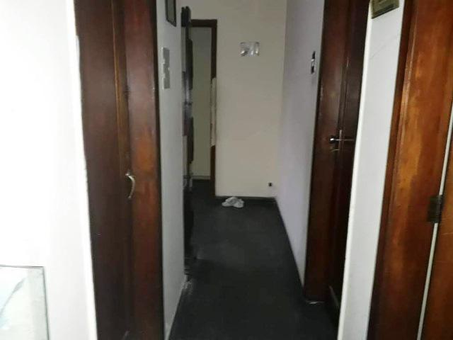 Casa, Carlos Prates