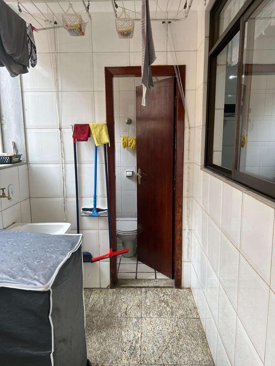 Apartamento, Luxemburgo, 4 Quartos, 3 Vagas, 1 Suíte