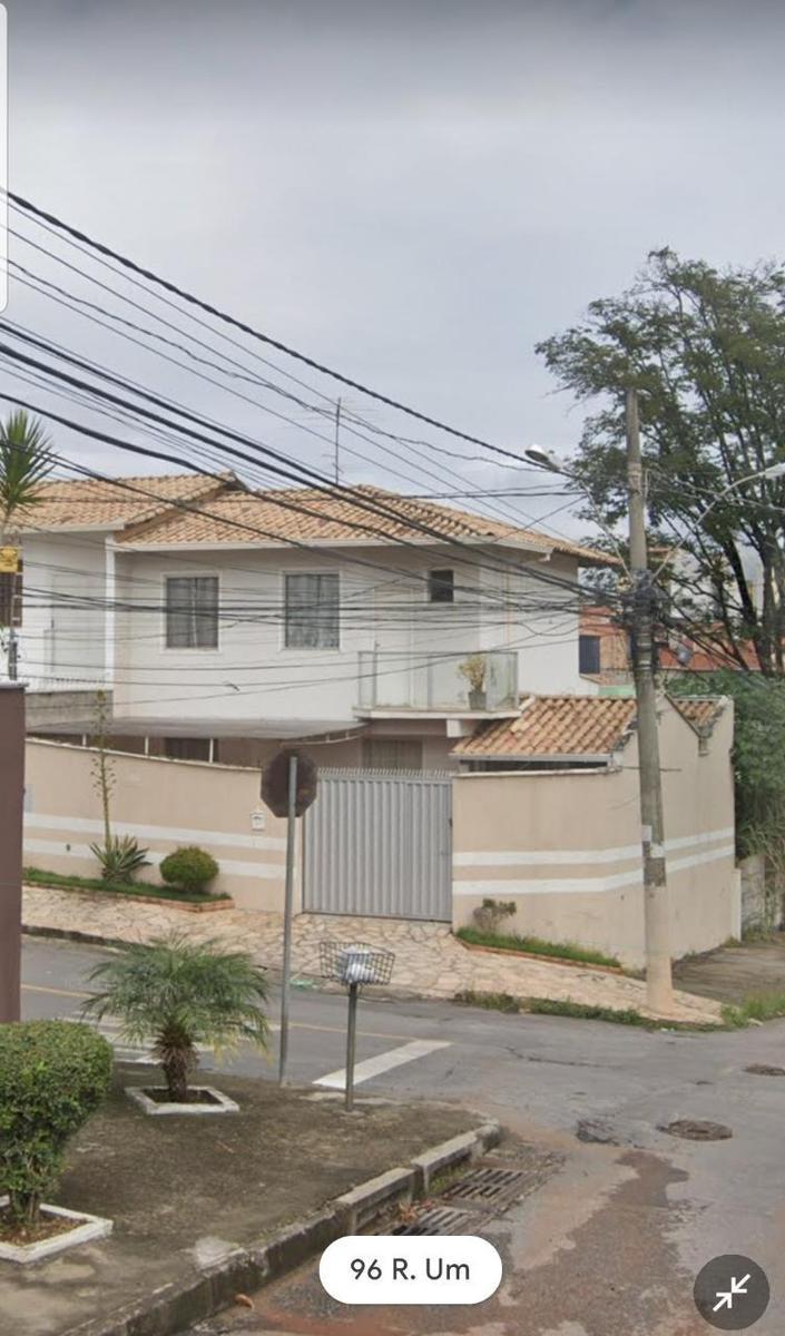 Casa, Jardim Brasília, 3 Quartos, 2 Vagas, 1 Suíte
