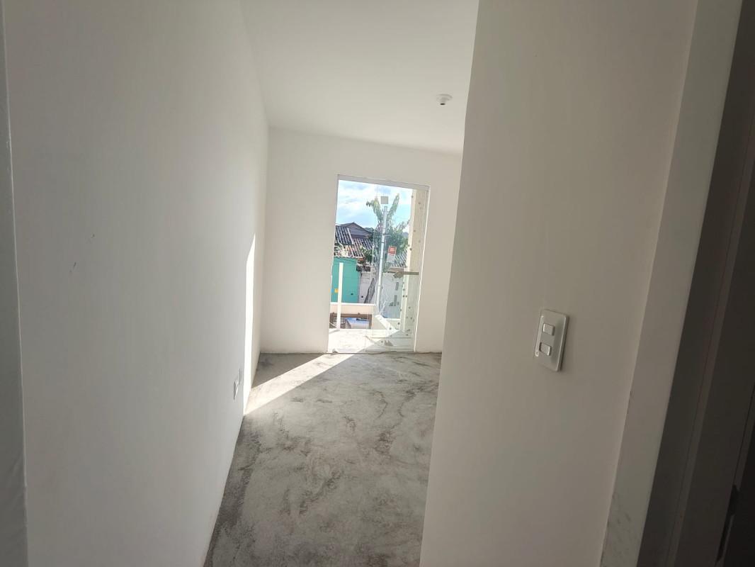 Casa, Candelária, 2 Quartos, 2 Vagas, 2 Suítes