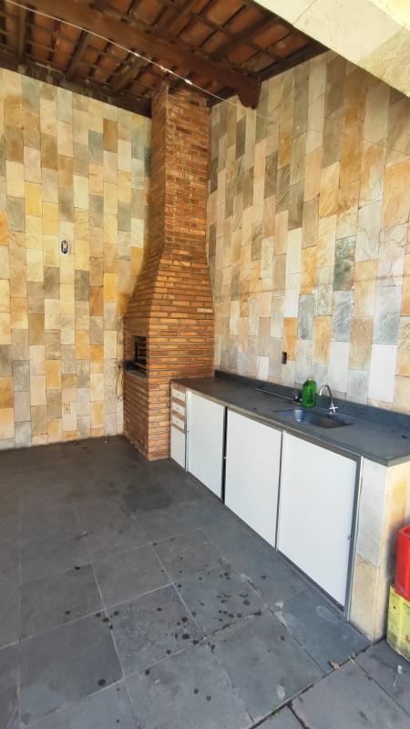 Casa, Arvoredo, 3 Quartos, 2 Vagas, 1 Suíte