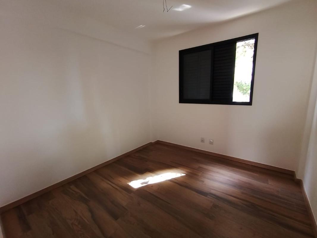 Cobertura, Prado, 3 Quartos, 2 Vagas, 1 Suíte