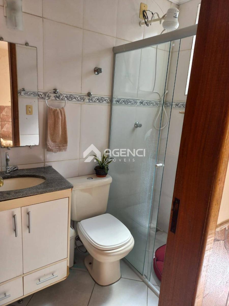 Casa, Santa Cruz Industrial, 3 Quartos, 0 Vaga, 1 Suíte