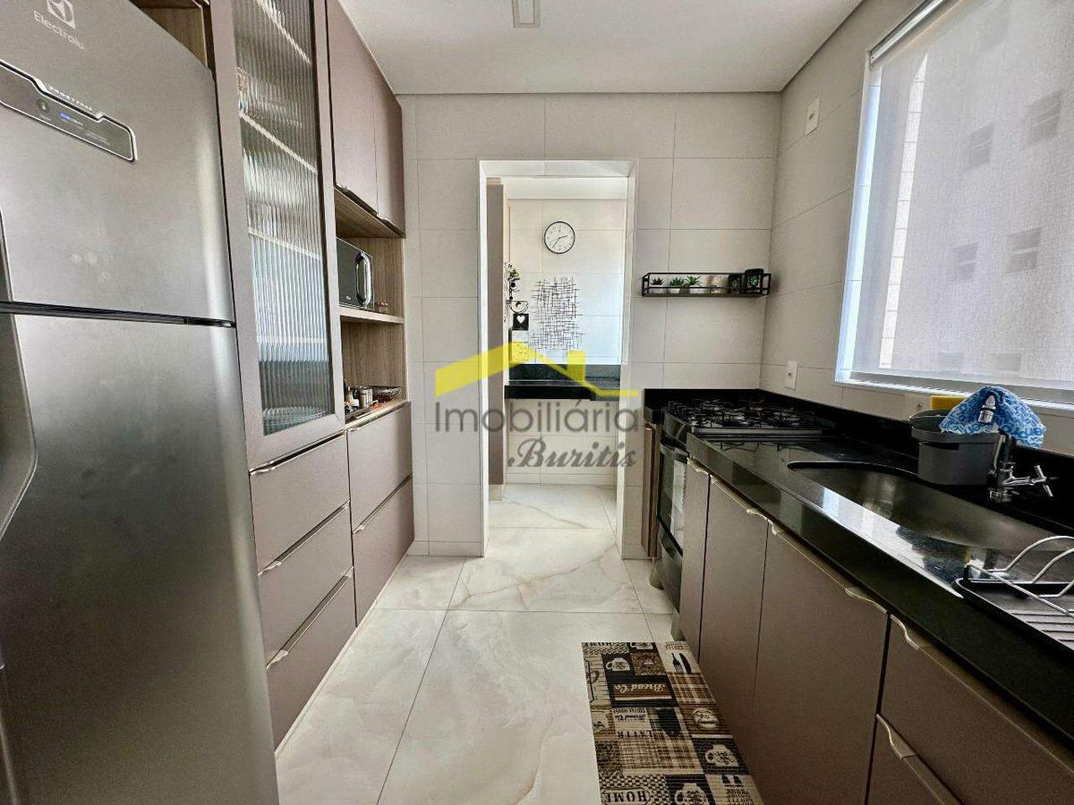 Apartamento, Funcionários, 1 Quarto, 2 Vagas