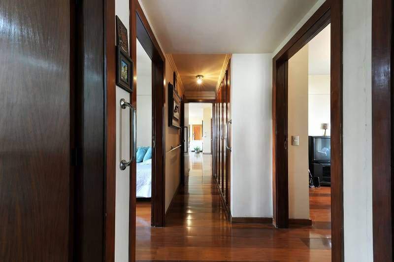 Apartamento, Funcionários, 4 Quartos, 2 Vagas, 1 Suíte