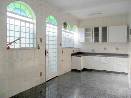 Casa, Planalto, 3 Quartos, 2 Vagas, 1 Suíte