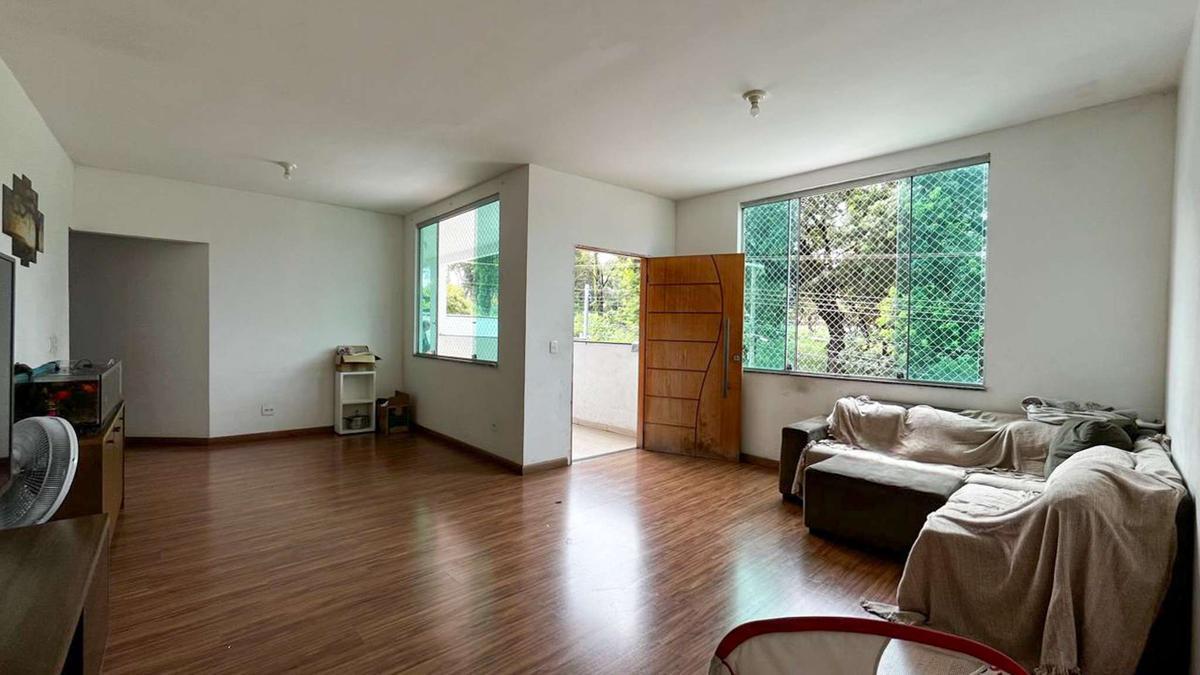 Casa, Alípio de Melo, 5 Quartos, 5 Vagas, 2 Suítes