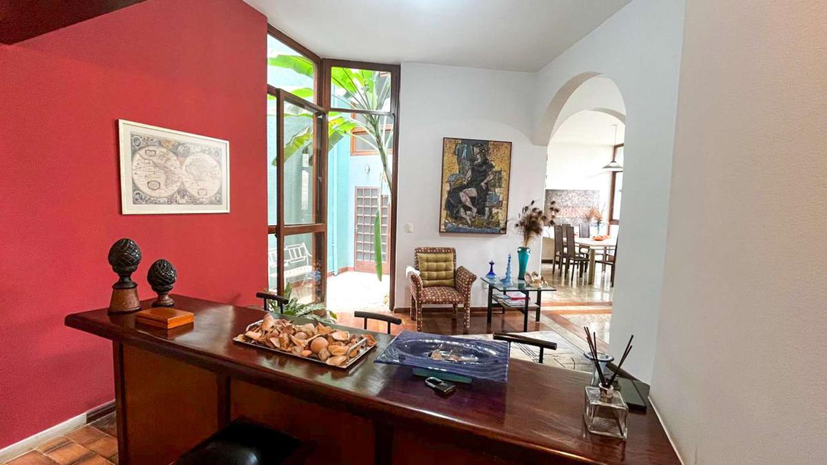 Casa, São Lucas, 4 Quartos, 5 Vagas, 3 Suítes