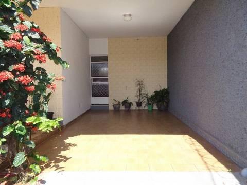 Casa, Betânia, 3 Quartos, 2 Vagas, 1 Suíte