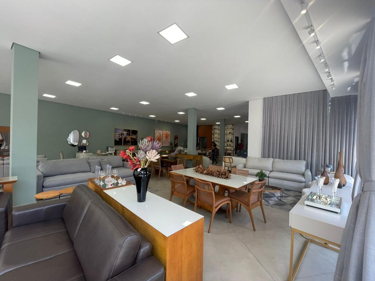 Prédio, Floresta, 0 Quarto, 10 Vagas