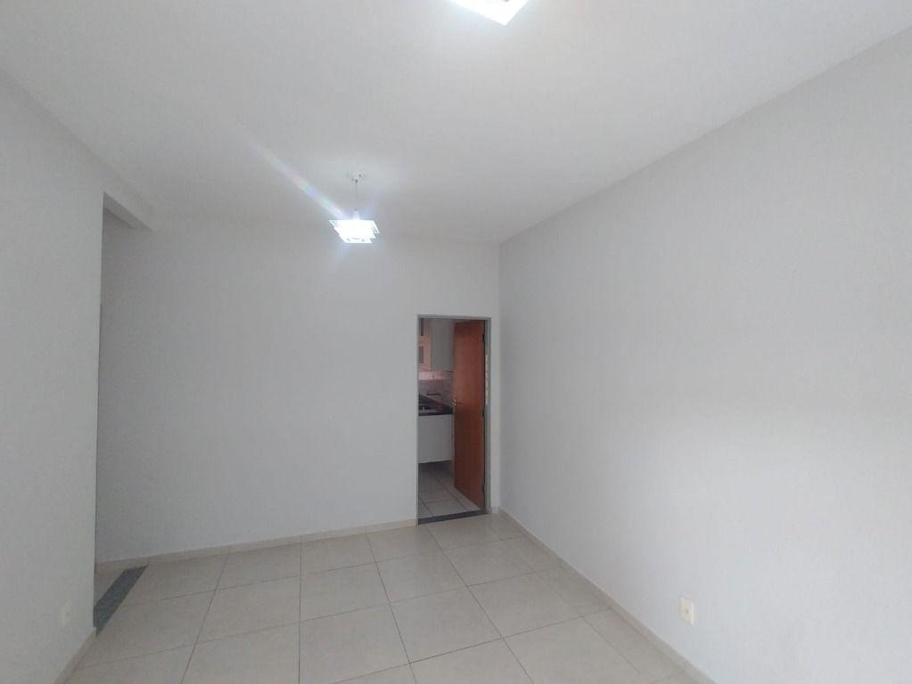 Casa, Paciência, 3 Quartos, 0 Vaga