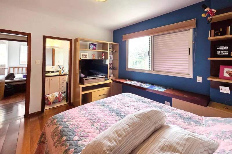 Apartamento, Luxemburgo, 4 Quartos, 3 Vagas, 1 Suíte