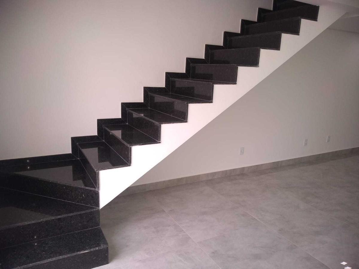 Casa, Parque Xangri-lá, 3 Quartos, 2 Vagas, 1 Suíte