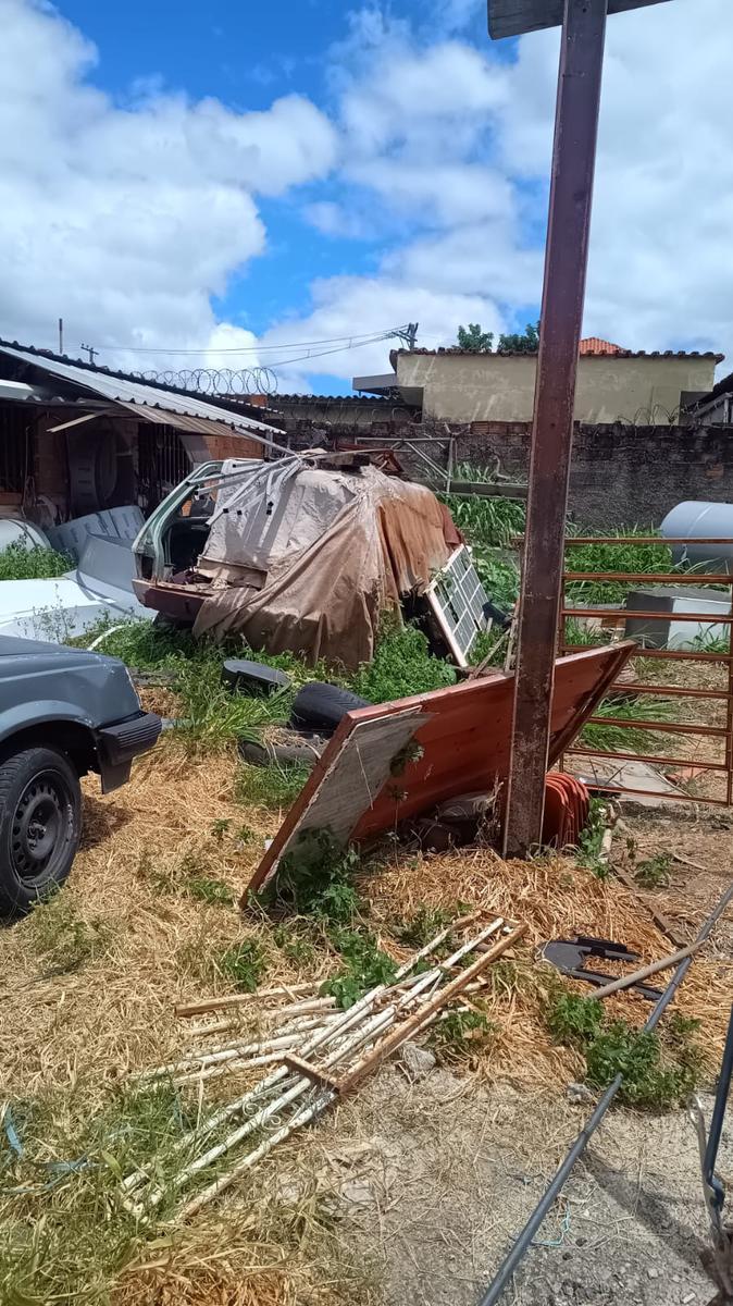 Lote, Coqueiros, 0 Quarto, 10 Vagas