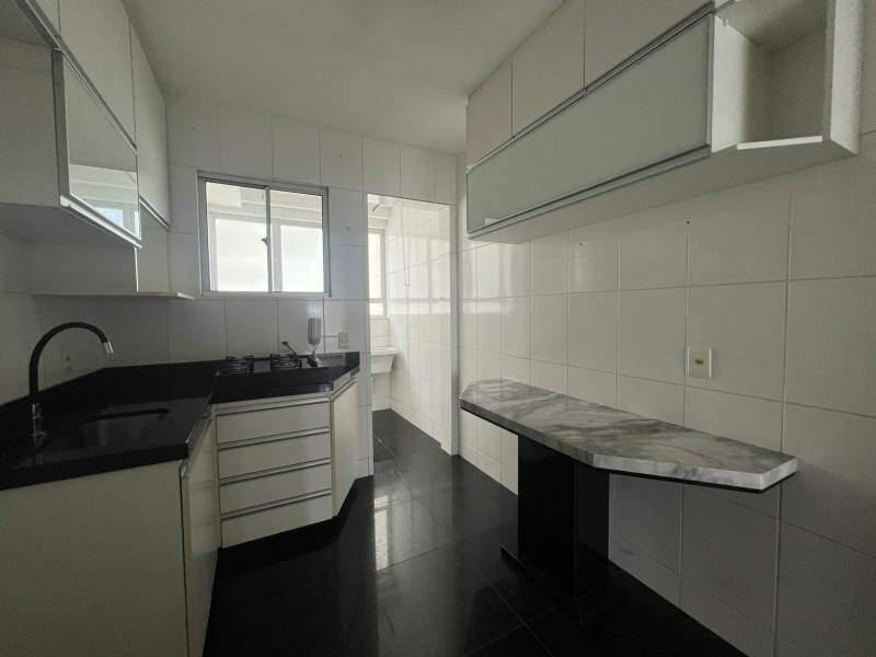 Apartamento, Sagrada Família, 3 Quartos, 2 Vagas, 1 Suíte