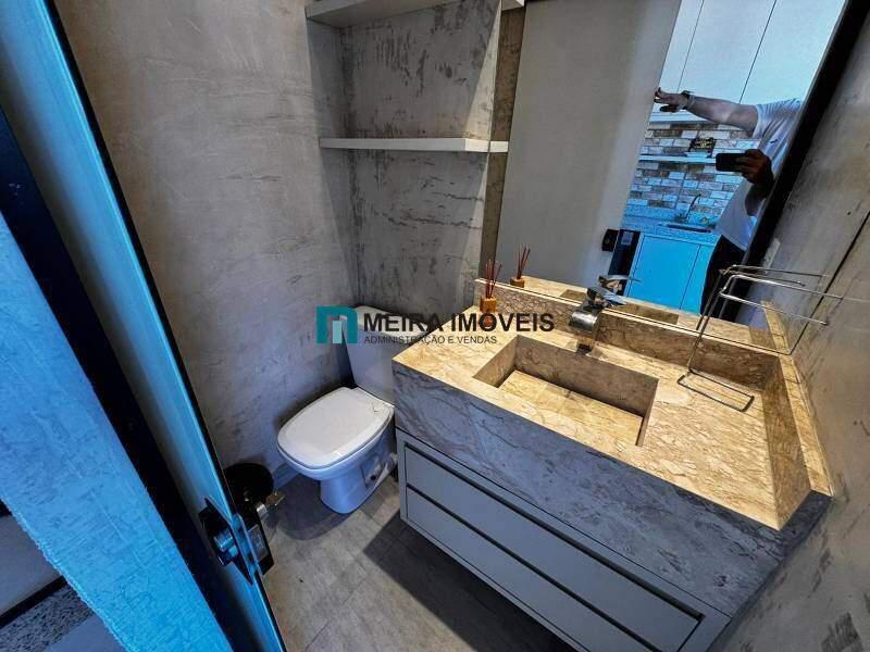 Cobertura, Sagrada Família, 2 Quartos, 2 Vagas, 2 Suítes