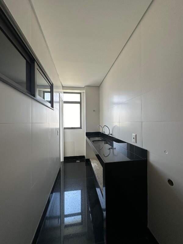 Apartamento, Vale do Sereno, 4 Quartos, 5 Vagas, 1 Suíte
