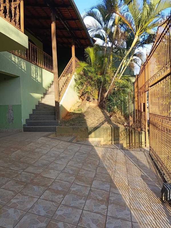 Casa, Jardim Riacho das Pedras, 4 Quartos, 5 Vagas, 1 Suíte
