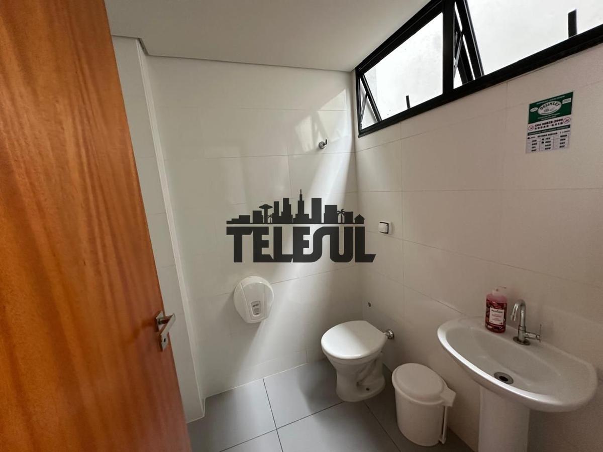 Galpão, Vila Paiva, 0 Quarto, 0 Vaga